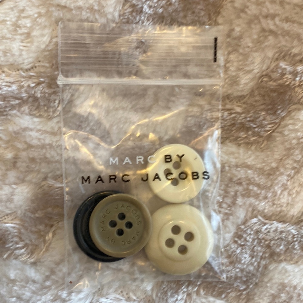 Marc By Marc Jacobs Buttons